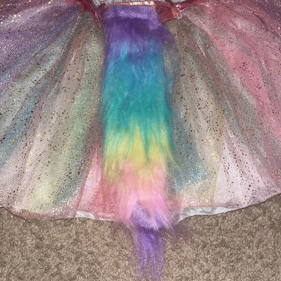 Shimmering unicorn costume - Picture 9 of 17